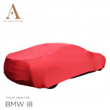 BMW i8 Roadster Indoor Autohoes - Rood
