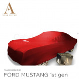 Ford Mustang I 1964-1967 Indoor Autohoes - Rood met Pony opdruk